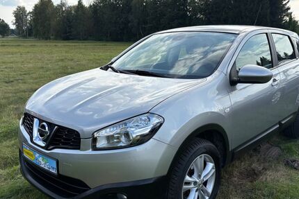 Nissan Qashqai 74.454 km 8.990 € Tschernitz 03130