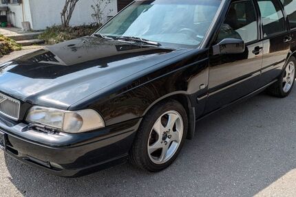 Volvo V70 250.000 km 2.990 &euro; Fischbachau 83730