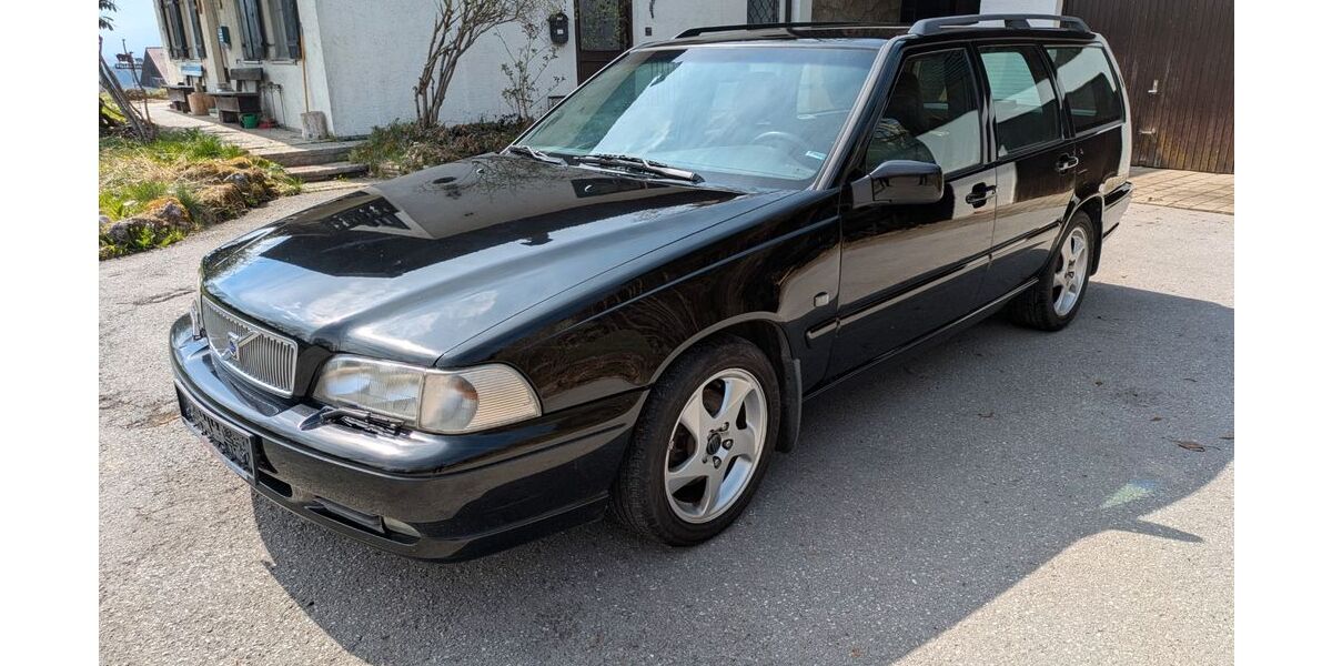 Volvo V70 250.000 km 2.990 &euro; Fischbachau 83730
