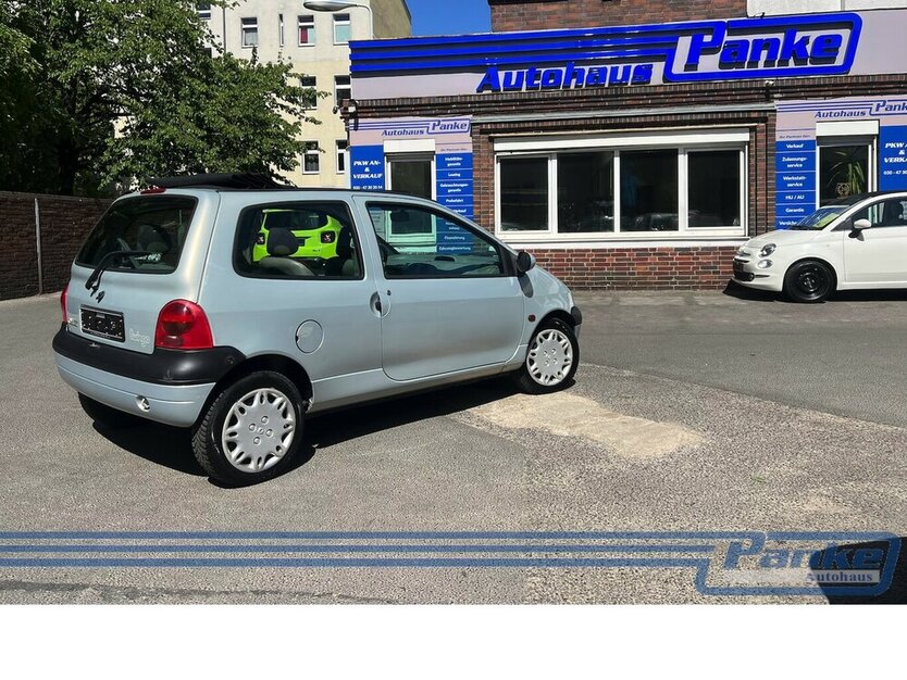 Renault Twingo 1.2 Liberty*Falt-Dach*4-Sitz*11/25TÜV*2-E 174.613 km 1.980 € Berlin 13187