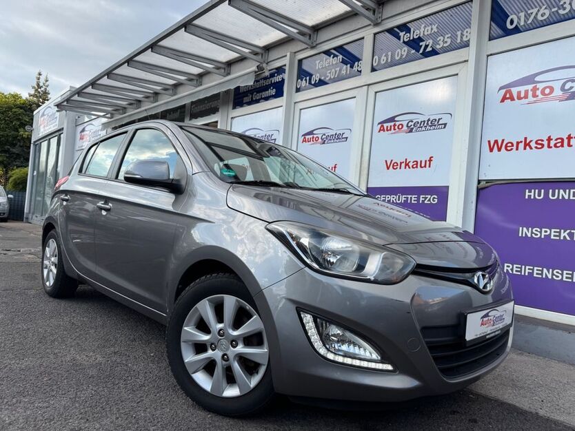Hyundai i20 113.000 km 4.799 € Frankfurt am Main 60388
