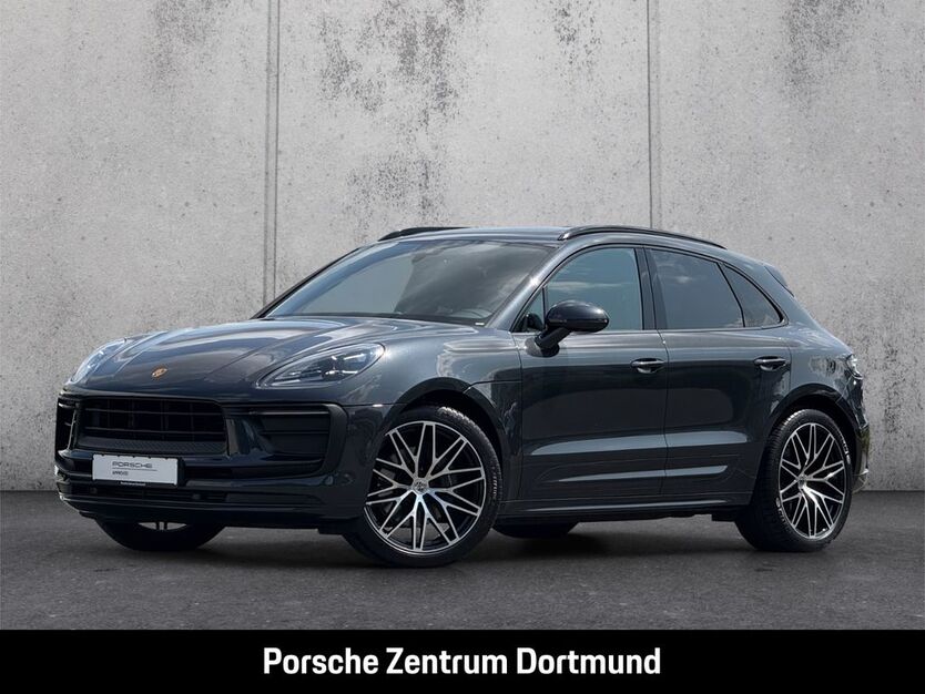 Porsche Macan 4.300 km 73.900 € Holzwickede 59439