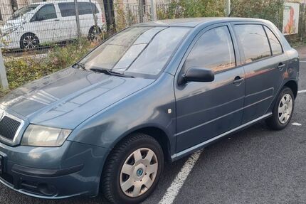 Skoda Fabia 168.000 km 2.500 € Diez 65582