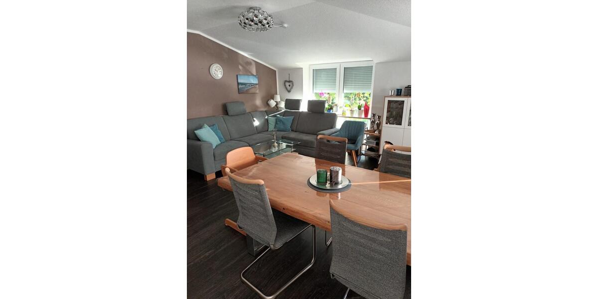 Dachgeschoßwohnung Edewecht - 3 Zimmer, 101 m&sup2;, 349.000&euro; | Angebot:24737877