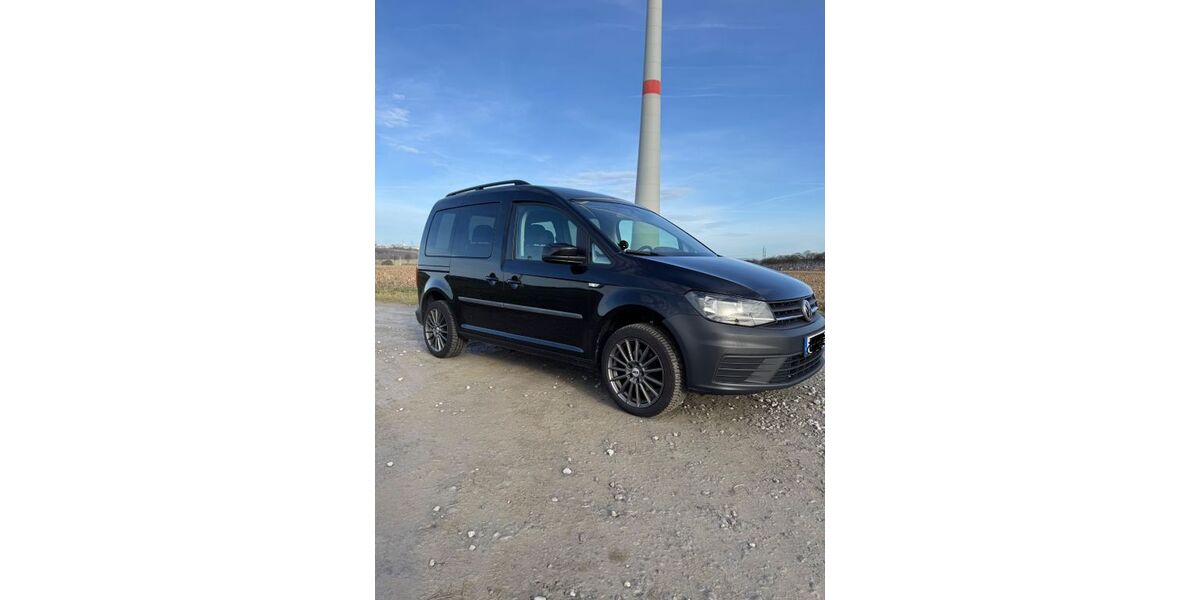 VW Caddy 115.100 km 12.500 &euro; Büren 33142