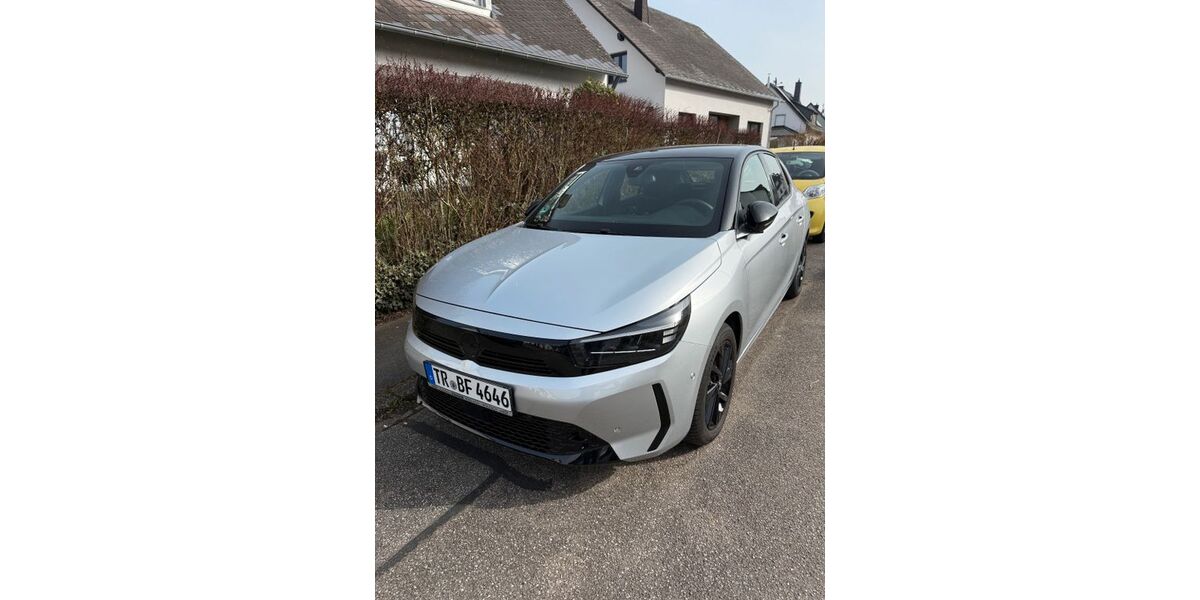 Opel Corsa 11.000 km 17.900 &euro; Kenn 54344