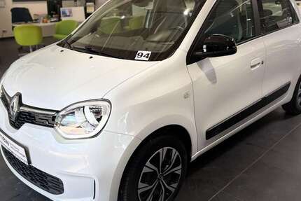 Renault Twingo 43.303 km 12.390 &euro; Dresden 01139