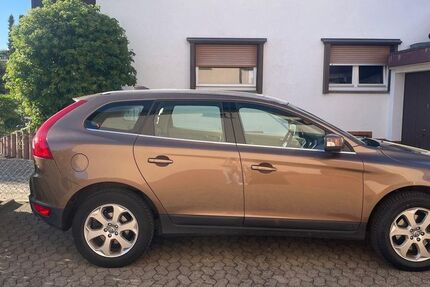 Volvo XC60 256.000 km 9.500 &euro; Steinach 77790