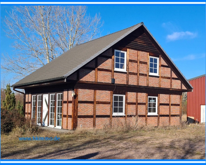 Gewerbeobjekt mit Büro und Lager in Merseburg auf 6700 m² Grund - Gewerbeobjekt Merseburg | Angebot:22813334