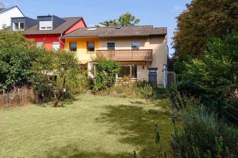 Haus zum Kaufen in Frankfurt am Main 720.000 € 103.3 m² 3 zimmer