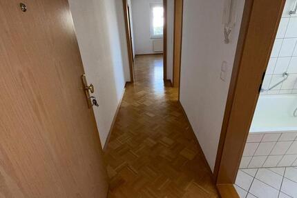 Wohnung Plauen Haselbrunn - 2 Zimmer, 49 m&sup2;, 330&euro; | Angebot:26338025