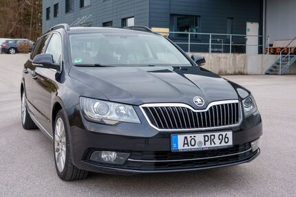 Skoda Superb 228.000 km 8.599 &euro; Emmerting 84547