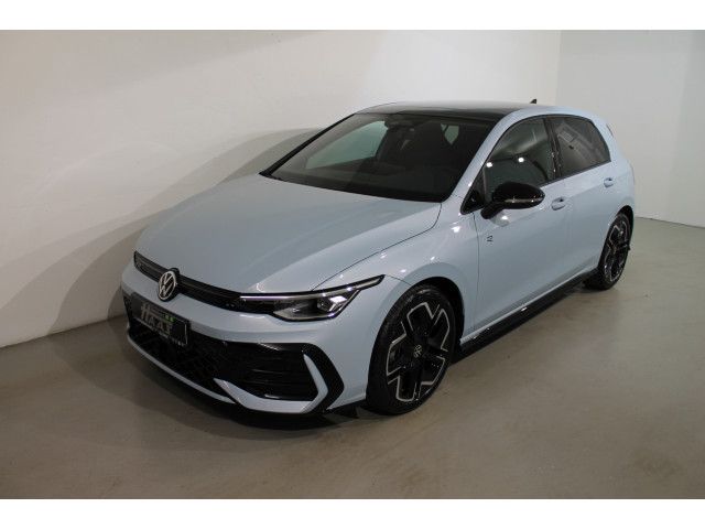 VW Golf 2.500 km 34.558 &euro; Olching 82140