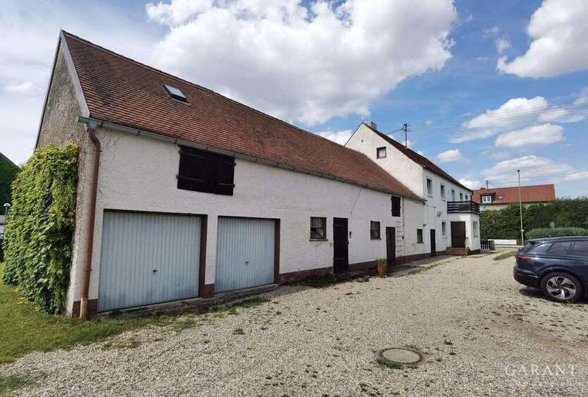 Haus zum Kaufen in Ingolstadt Friedrichshofen 598.000 € 220 m² 8 zimmer