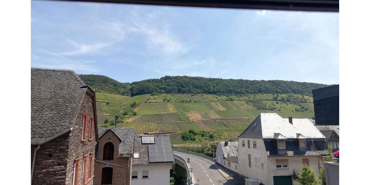 Einfamilienhaus Reil - 5 Zimmer, 142 m&sup2;, 1.200&euro; | Angebot:25870177