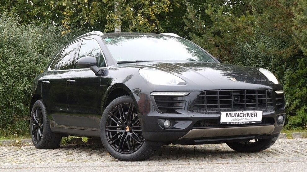 Porsche Macan 300.000 km 21.900 € München 81243