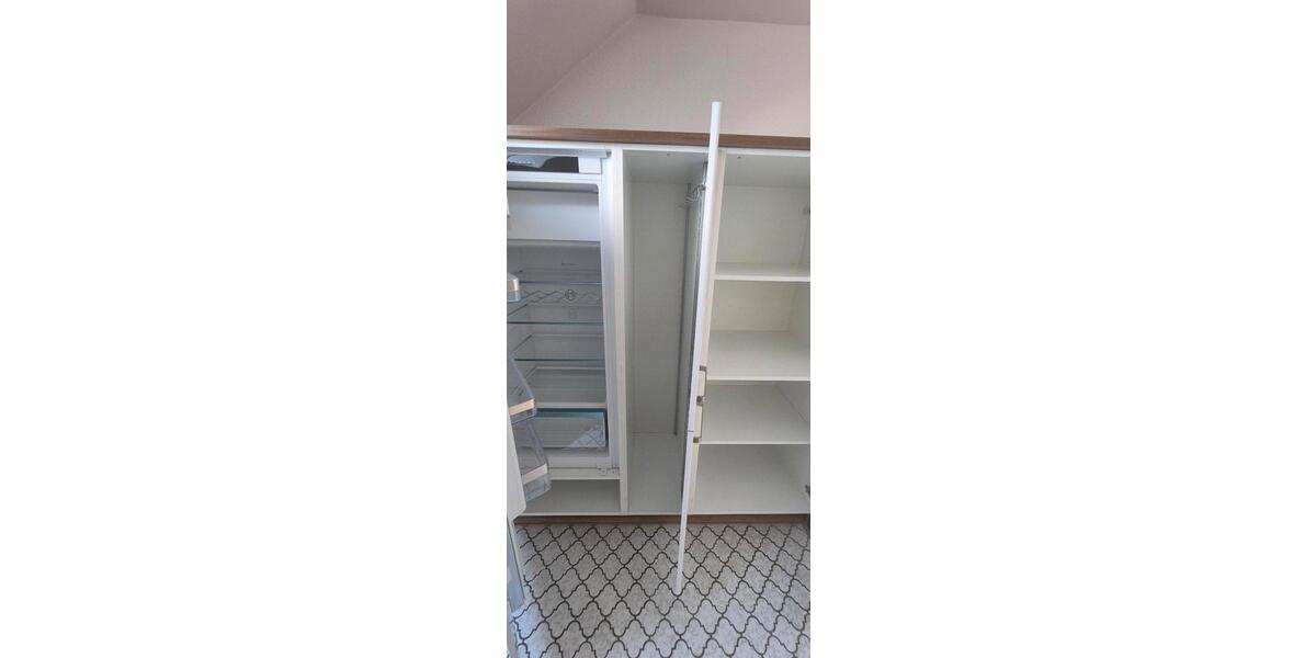 Dachgeschoßwohnung Ditzingen - 3 Zimmer, 65 m&sup2;, 950&euro; | Angebot:25979002