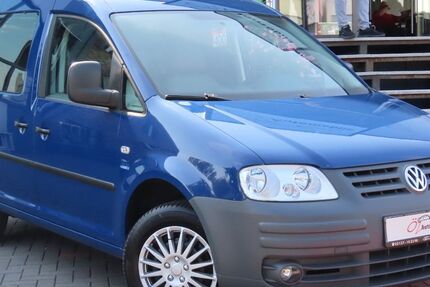 VW Caddy 114.165 km 9.900 &euro; Neuss 41469