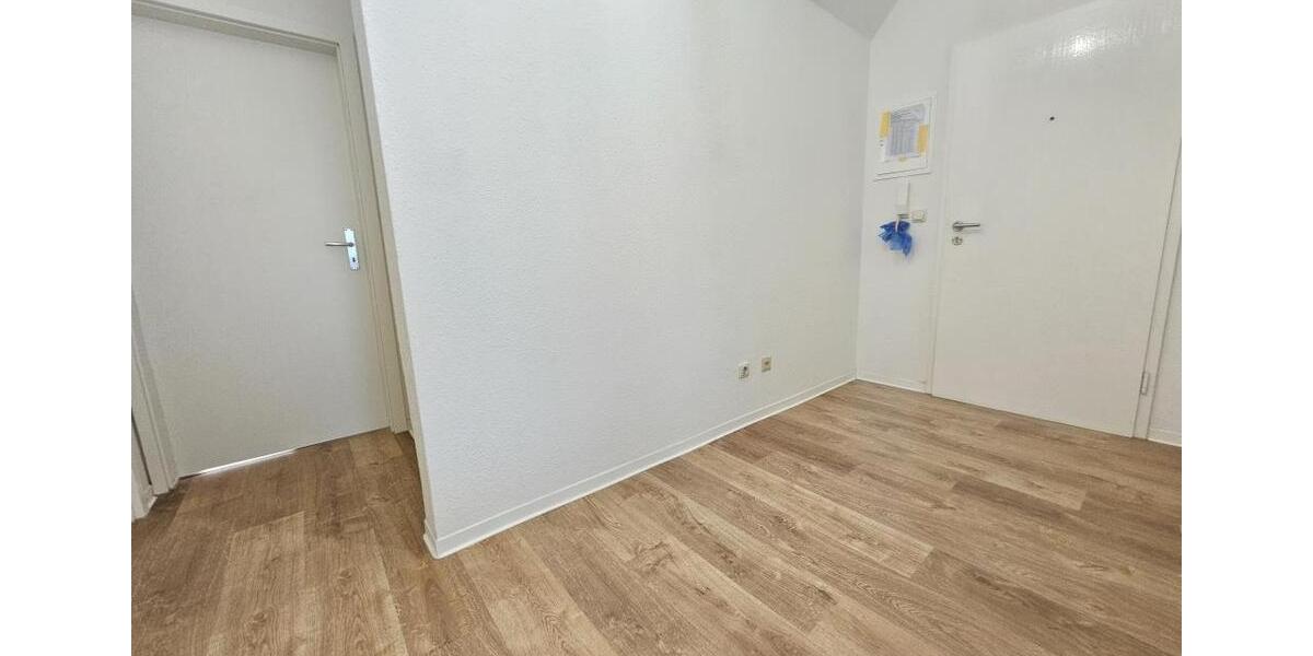 Dachgeschoßwohnung Werdau - 3 Zimmer, 56 m&sup2;, 307&euro; | Angebot:26665630