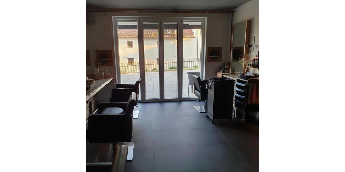 Einfamilienhaus Hauzenberg - 6 Zimmer, 210 m&sup2;, 450.000&euro; | Angebot:26479181