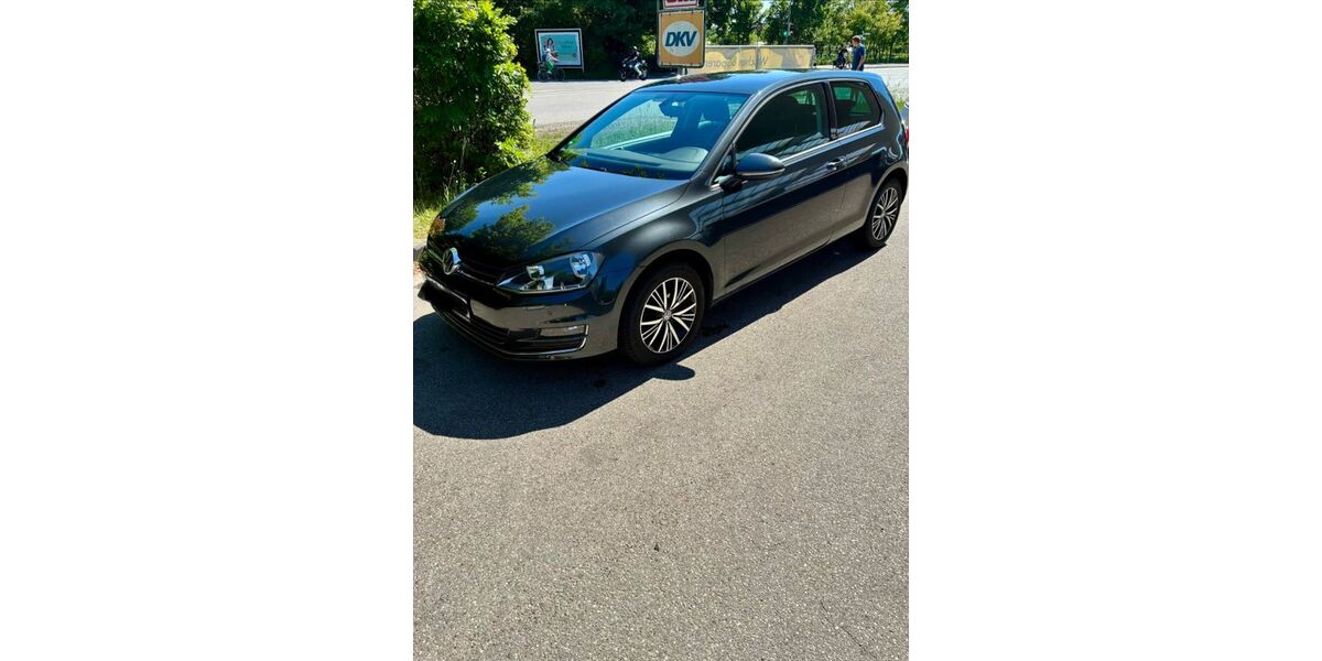VW Golf 101.450 km 8.299 &euro; Unterschleißheim 85716