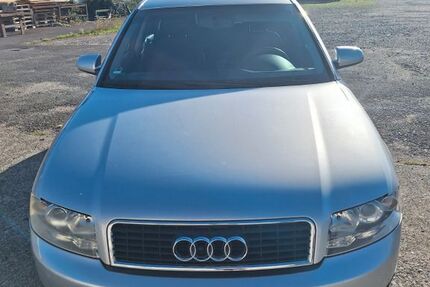 Audi A4 235.613 km 1.800 &euro; Waldshut Tiengen 79761