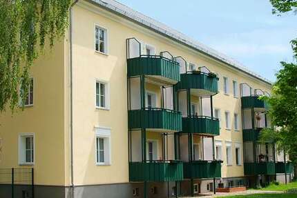 Wohnung Schönebeck - 3 Zimmer, 70 m&sup2;, 445&euro; | Angebot:26999674