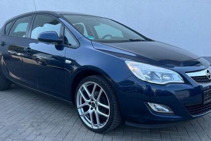 Opel Astra 160.000 km 2.800 € Trierweiler 54311