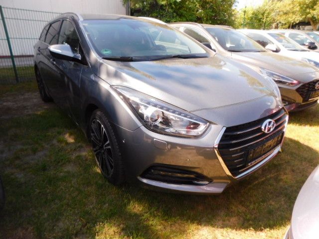 Hyundai i40 95.000 km 15.490 € Königs Wusterhausen OT Zeesen 15711