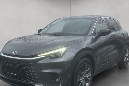 Lexus LBX 18.724 km 33.000 &euro; Karlsruhe 76227