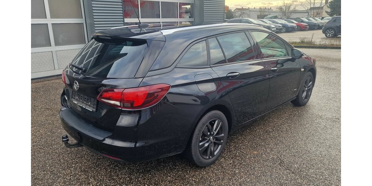 Opel Astra 1.2 Sports Tourer Klimaauto NAVI AHK LED 53.000 km 14.998 &euro; Landau 76829