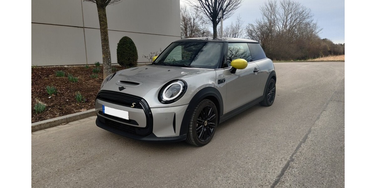 Mini Coupe 7.898 km 25.800 € Oberschleißheim 85764