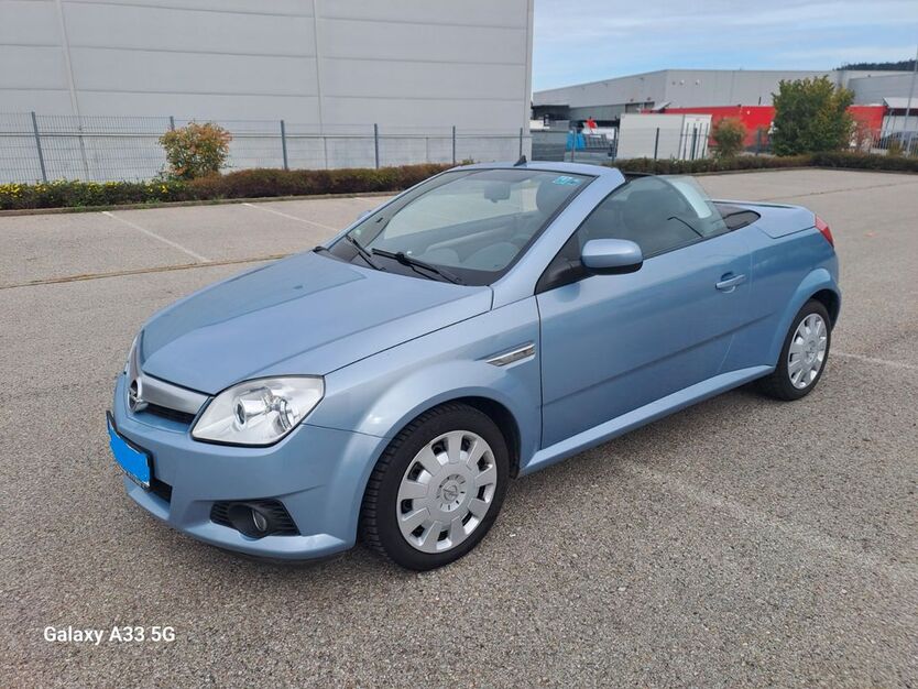 Opel Tigra 139.678 km 2.900 € Rottweil 78628