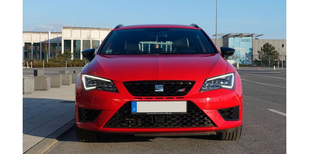 Seat Leon 158.000 km 10.900 &euro; Berlin 12169