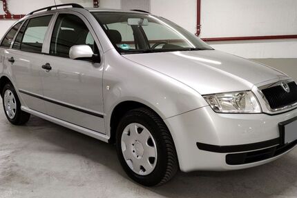 Skoda Fabia 75.756 km 4.700 &euro; München 80336