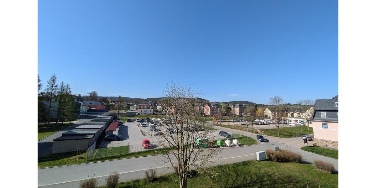 Etagenwohnung Eibenstock - 4 Zimmer, 80 m&sup2;, 419&euro; | Angebot:26404410