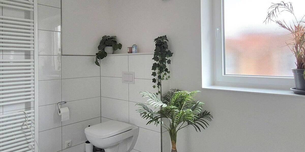 Etagenwohnung Esens - 3 Zimmer, 90 m&sup2;, 1.180&euro; | Angebot:26824675