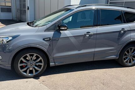 Ford Kuga 75.990 km 22.900 &euro; Ditzingen 71254