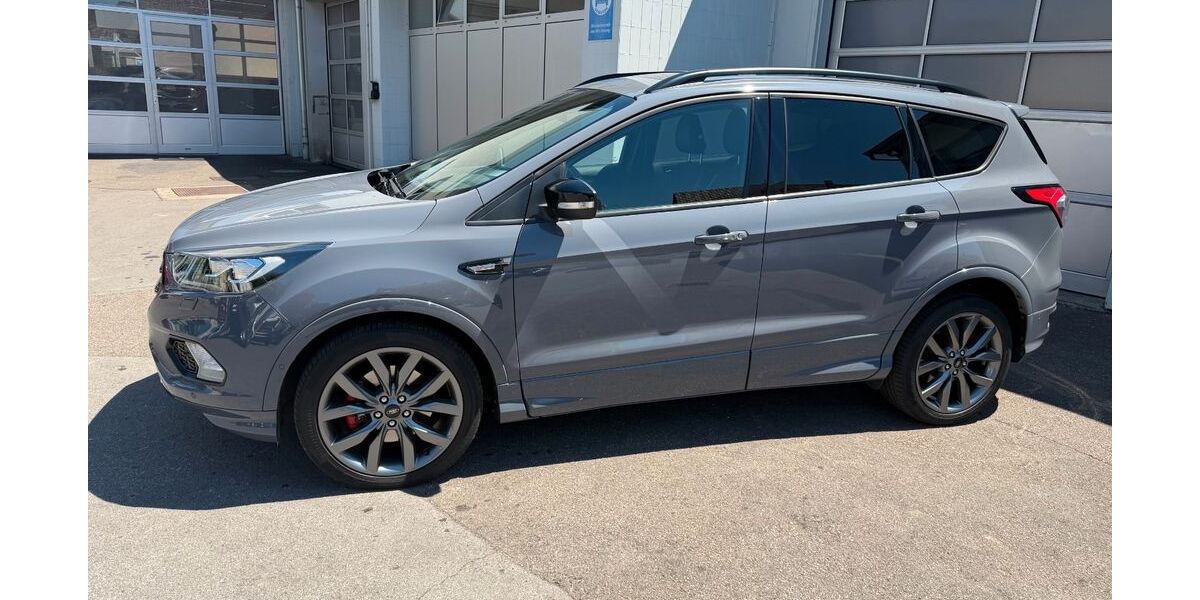 Ford Kuga 75.990 km 22.900 &euro; Ditzingen 71254