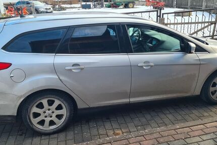Ford Focus 171.000 km 6.500 &euro; Bischofroda 99826