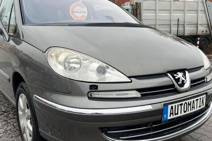 Peugeot 807 133.500 km 10.990 &euro; Berlin 10551