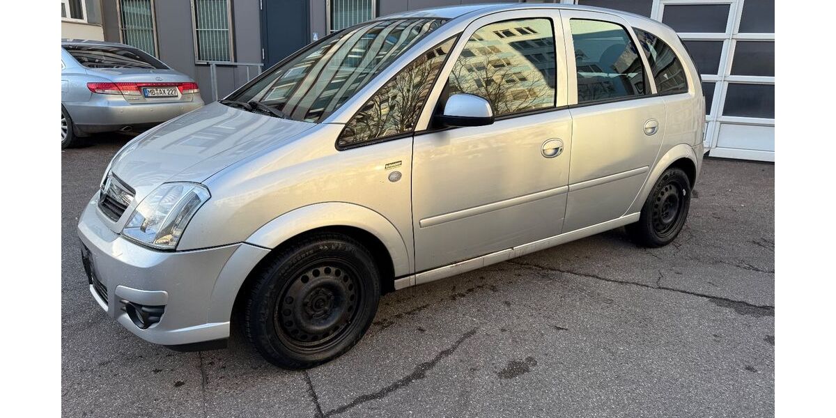 Opel Meriva 199.777 km 1.999 &euro; München 80636
