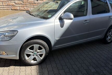 Skoda Octavia 193.500 km 5.600 &euro; Leipzig 04158