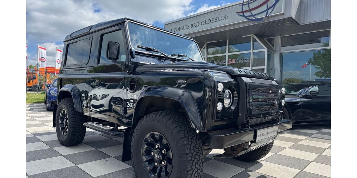 Land Rover Defender 59.200 km 59.888 &euro; Bad Oldesloe 23843