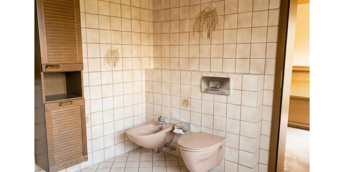 Einfamilienhaus Hillesheim - 7 Zimmer, 219 m&sup2;, 389.000&euro; | Angebot:26963953