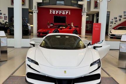 Ferrari SF90 5.000 km 459.000 &euro; Hennef 53773