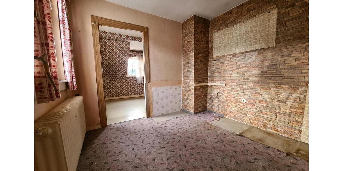 Einfamilienhaus Erbach - 7 Zimmer, 145 m&sup2;, 290.000&euro; | Angebot:25390811