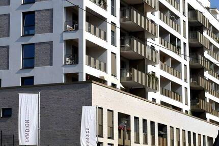 Wohnung Berlin Friedrichshain - 2 Zimmer, 61 m&sup2;, 1.750&euro; | Angebot:26851489