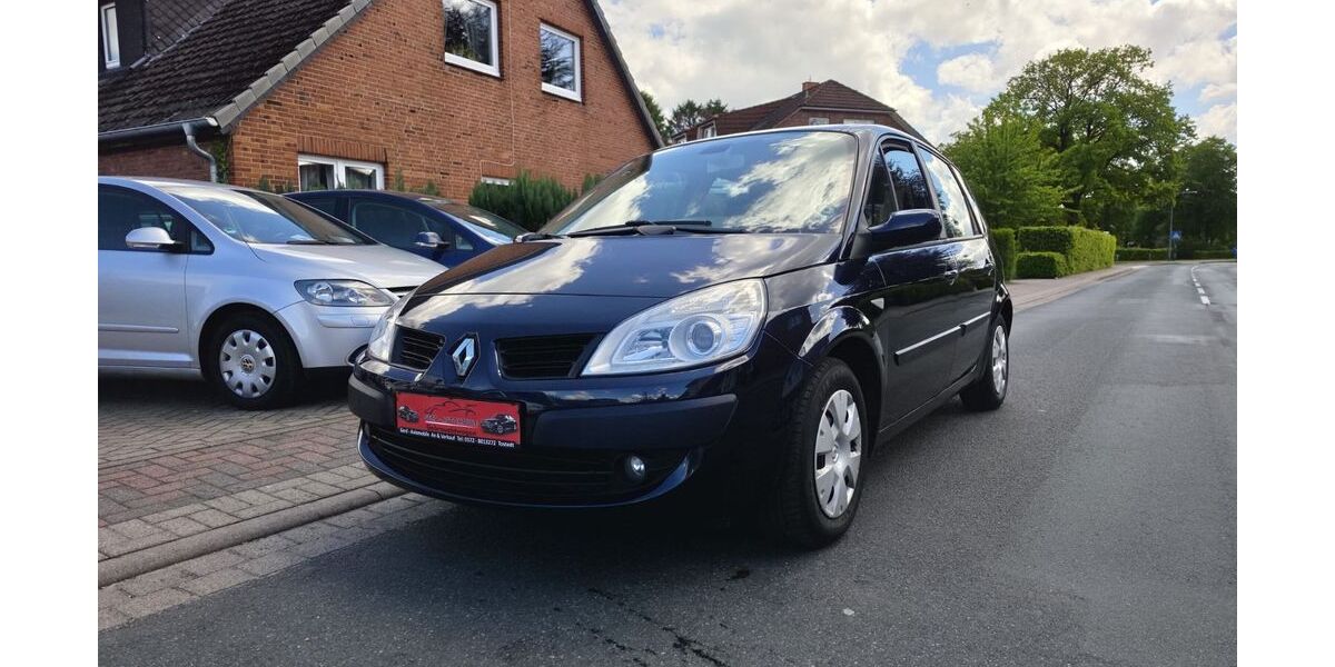Renault Scenic 136.654 km 2.499 &euro; Tostedt 21255