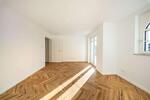 Etagenwohnung Bad Pyrmont - 5 Zimmer, 193 m&sup2;, 2.700&euro; | Angebot:24477824